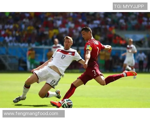 京多安的足球之路:从青年才俊到世界级中场的辉煌历程与成就 京多安的足球之路:从青年才俊到世界级中场的辉煌历程与成就